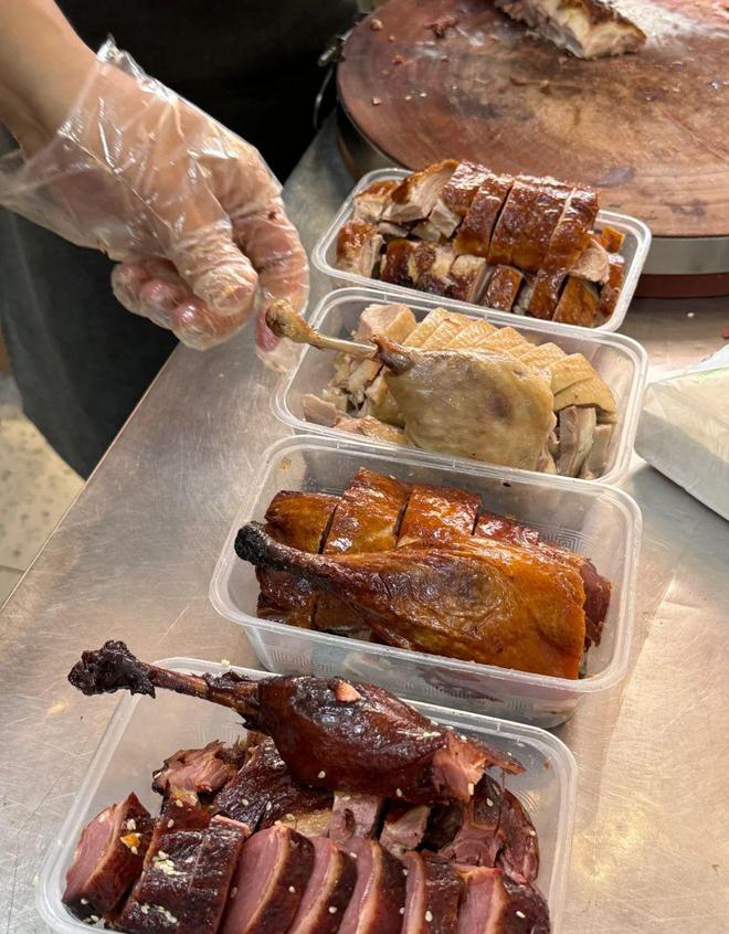 鸭：肉质鲜嫩酱香浓郁麻将胡了网址江苏酱板(图2)
