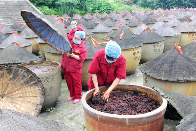 年匠心酿岁月 薪火相传谱新篇麻将胡了app江津酿造：百(图7)