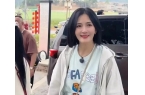 红女星深夜买小吃一个动作让全网点赞麻将胡